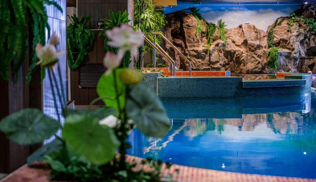 Dmt Apartament Rin Grand ブカレスト エクステリア 写真
